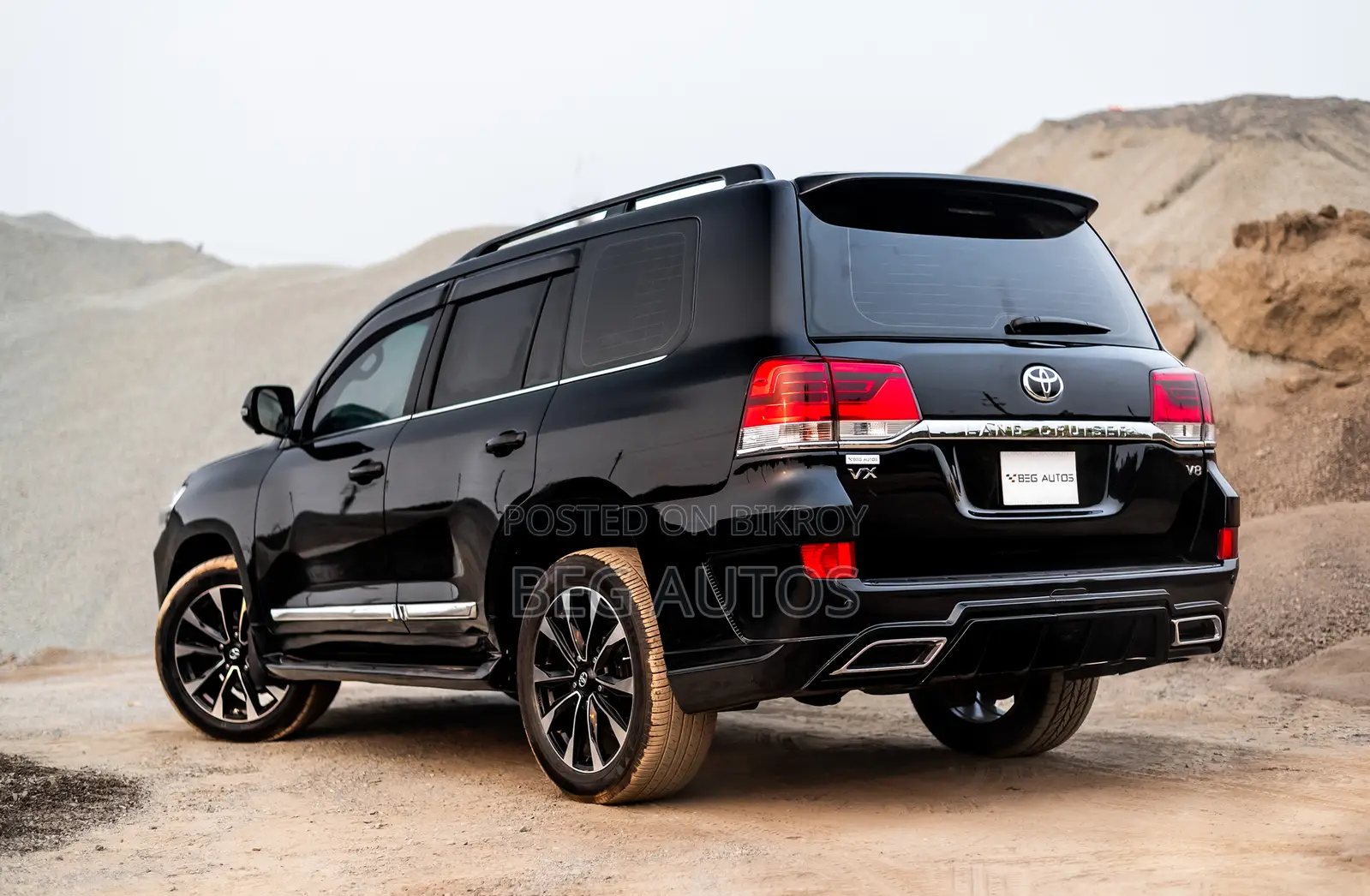 Toyota Land Cruiser Vx-V8 2015