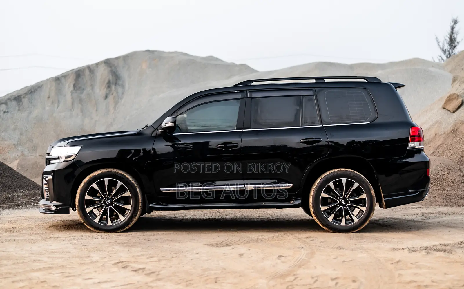 Toyota Land Cruiser Vx-V8 2015