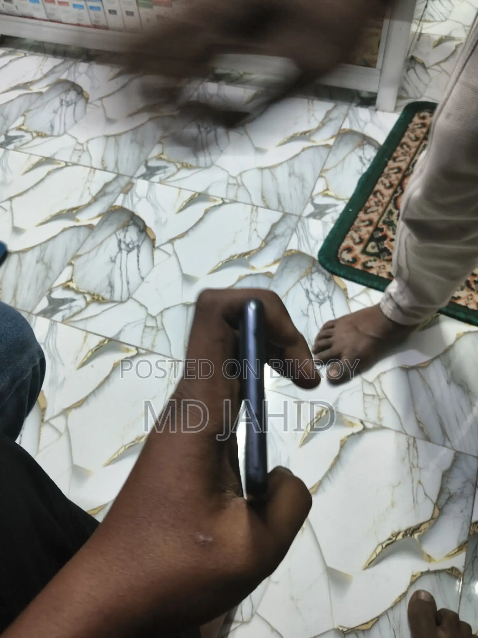 Samsung Galaxy A52 . (Used)