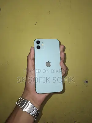 Apple iPhone 11 (Used)