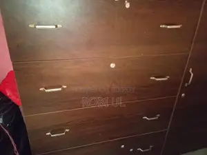 Wardrobe Sell