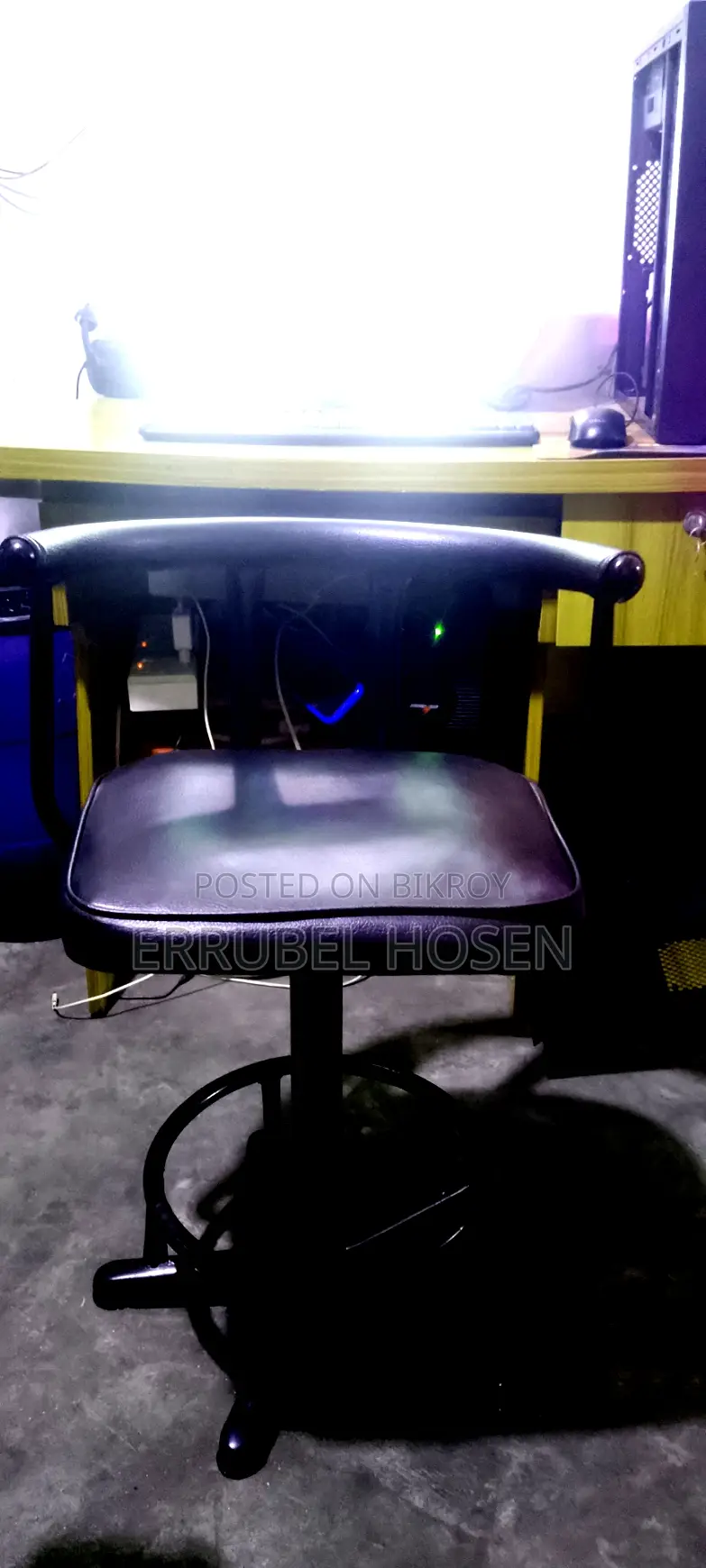 Movable Office Chair