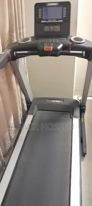 "ব্যবহৃত Srs Run Series ফোল্ডেবল ইলেকট্রিক ট্রেডমিল - বিক্রয় হবে"