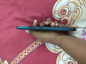Vivo Y17 4GB RAM 64GB storage (Used)