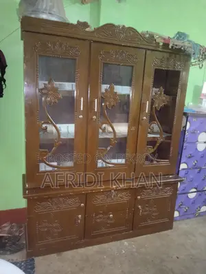 দেয়াল শোকেস