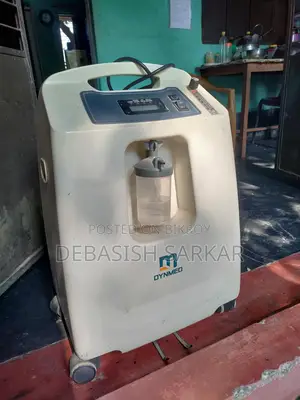 Oxygen Concentrator Machine