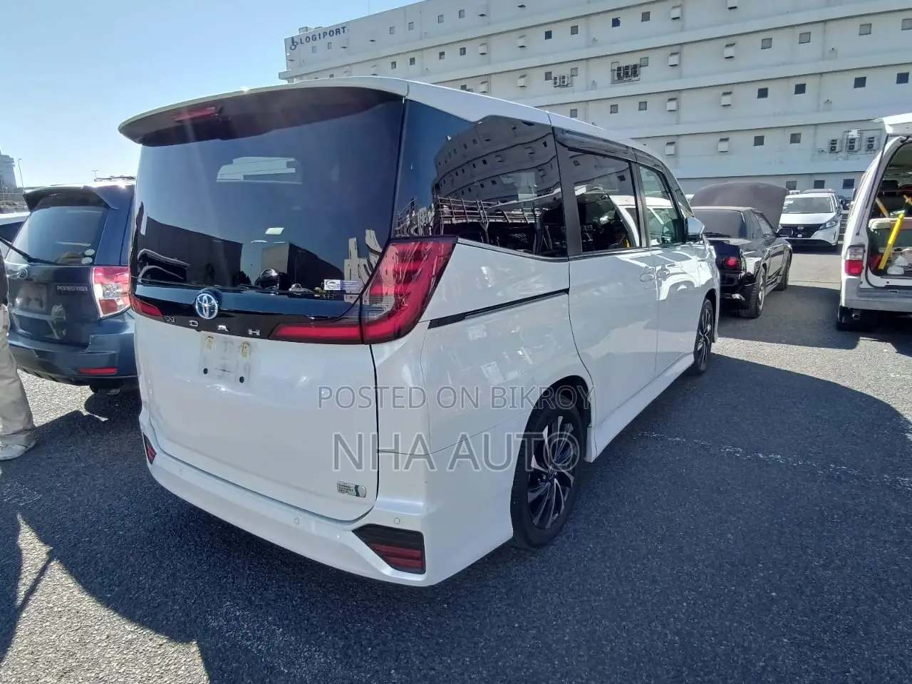 Toyota Noah HYBRID SZ PACKAGE 2022