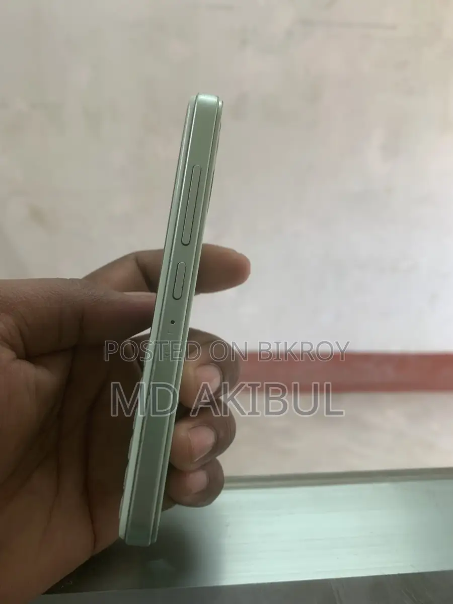 Symphony S72 (Used)