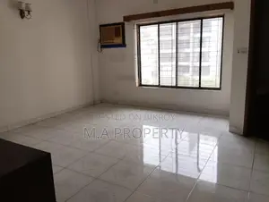4 BED UNFURNISHED FLAT FOR RENT IN BARIDHARA DIPLOMATIC ZONE