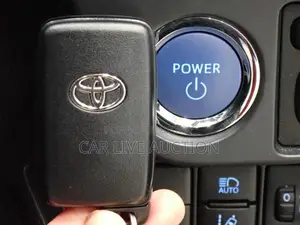 Toyota Fielder Hybrid EX pack 2021