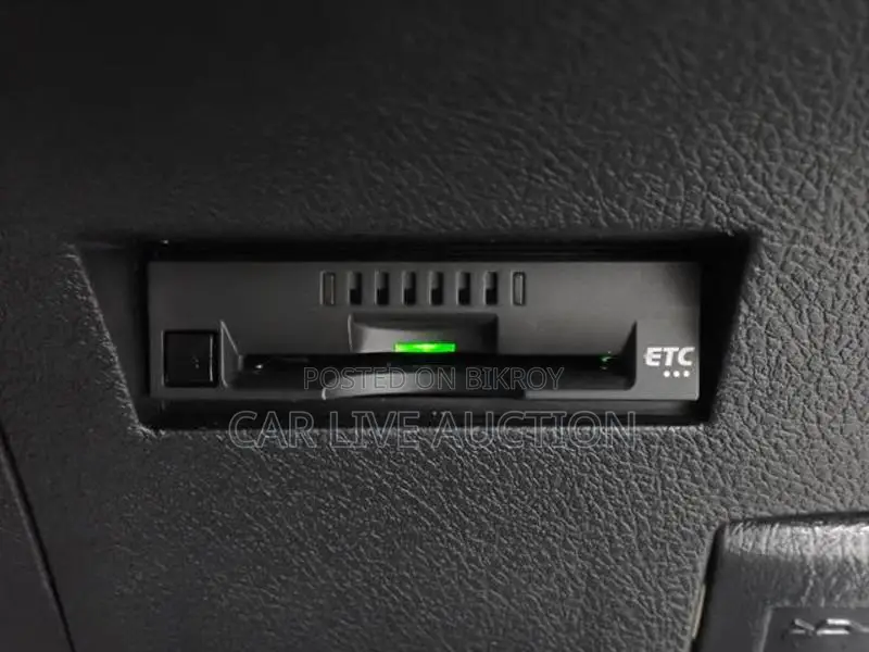 Toyota Fielder Hybrid EX pack 2021