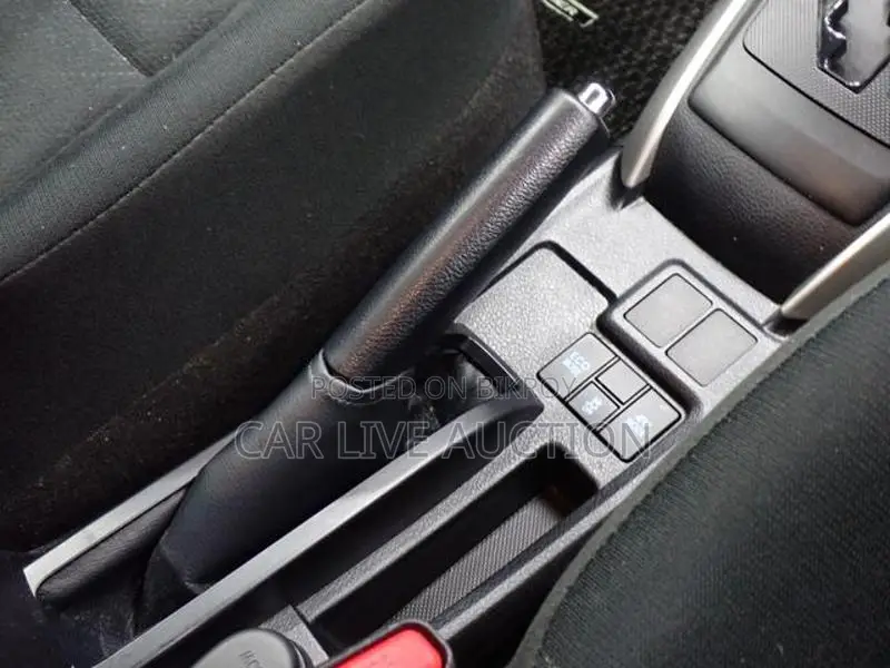 Toyota Fielder Hybrid EX pack 2021