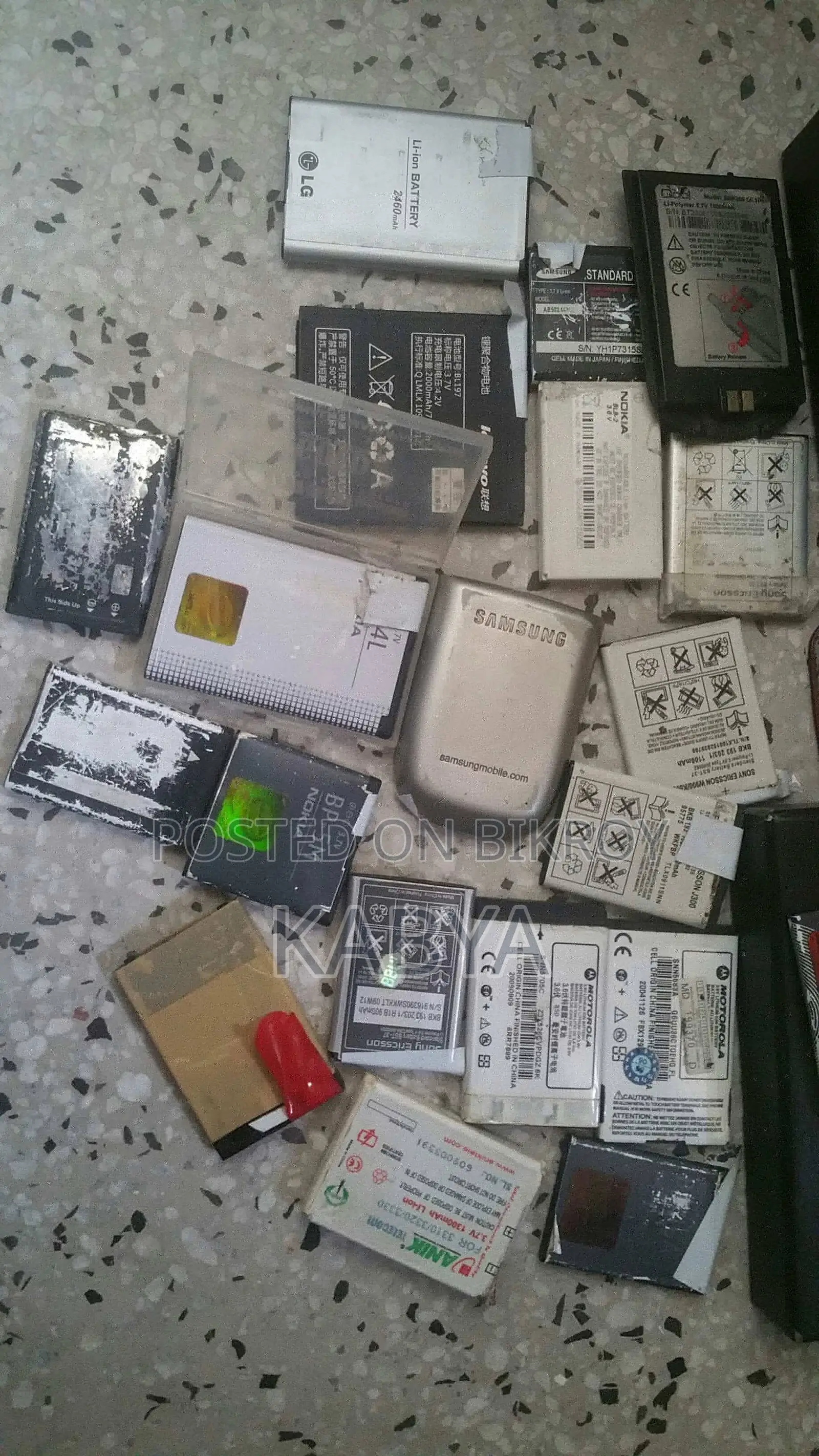 Huge Number All Model Old/new Battery Collection