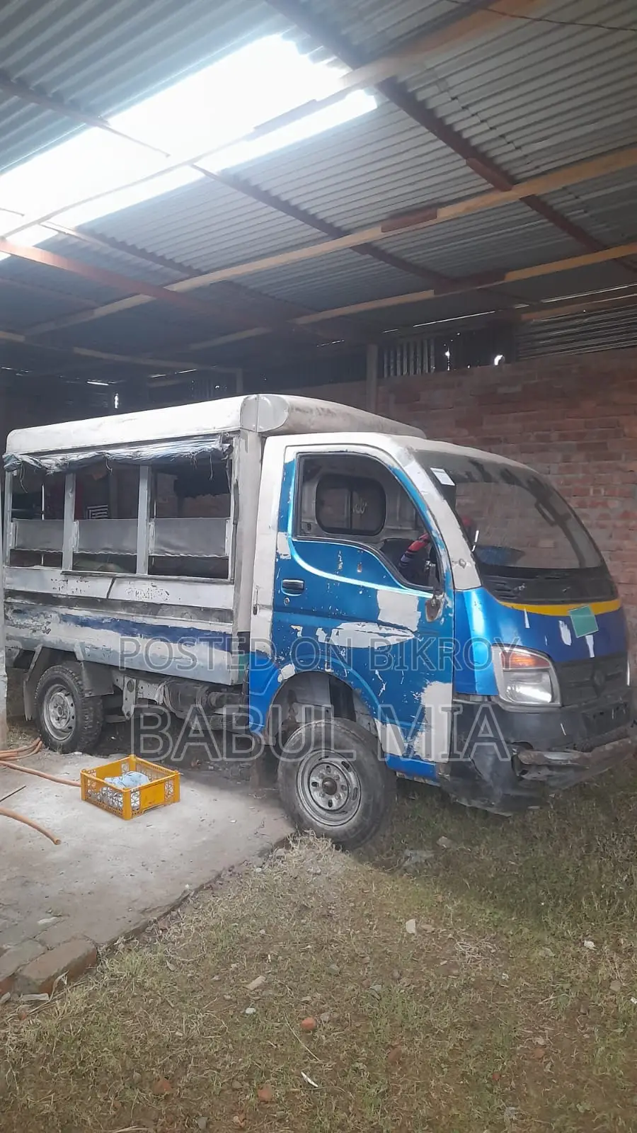 Tata Laguna 2016