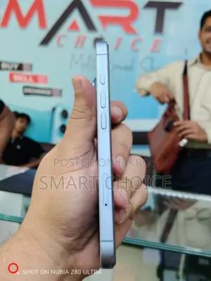 অ্যাপল আইফোন ১৭ ২৫৬ (ব্যবহৃত)