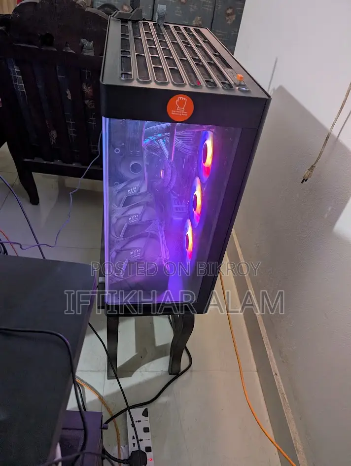 RTX 5090 ডেস্কটপ কম্পিউটার বিক্রির জন্য