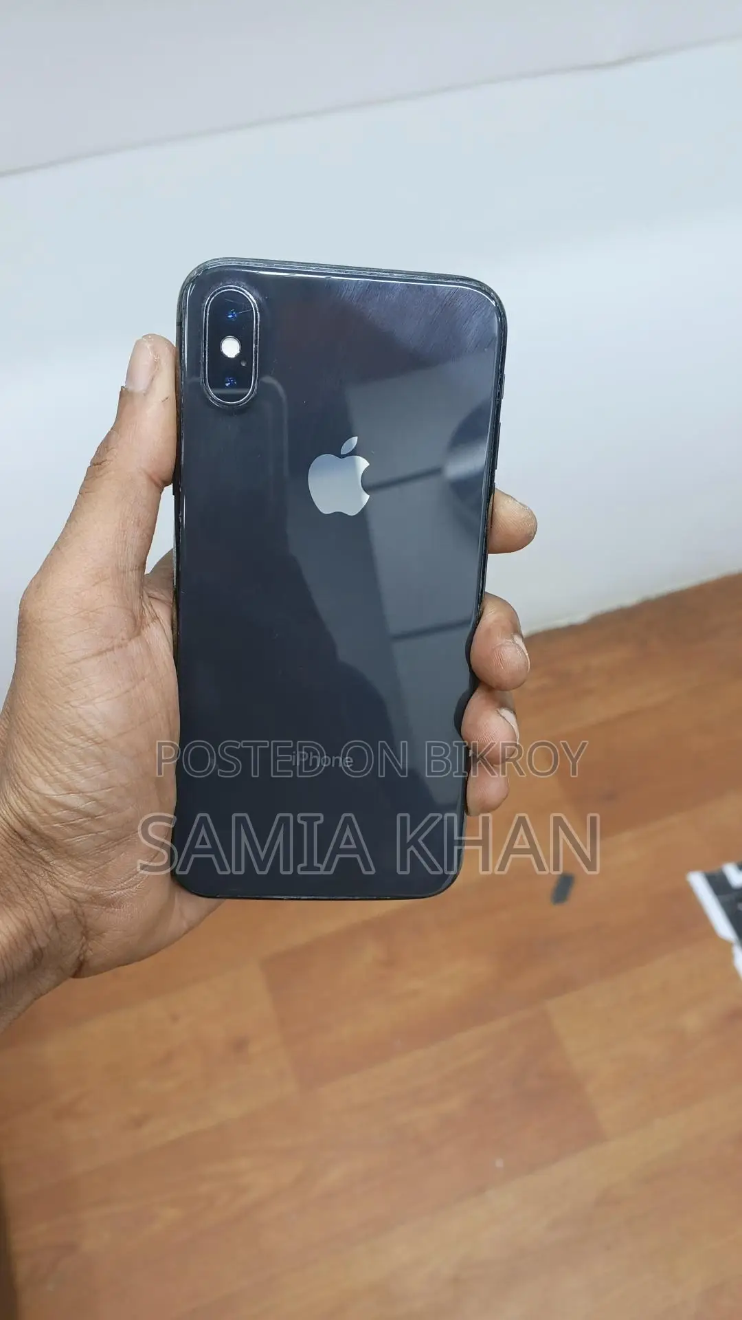 Apple iPhone X 64GB (Used)