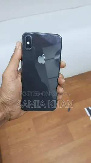 Apple iPhone X 64GB (Used)