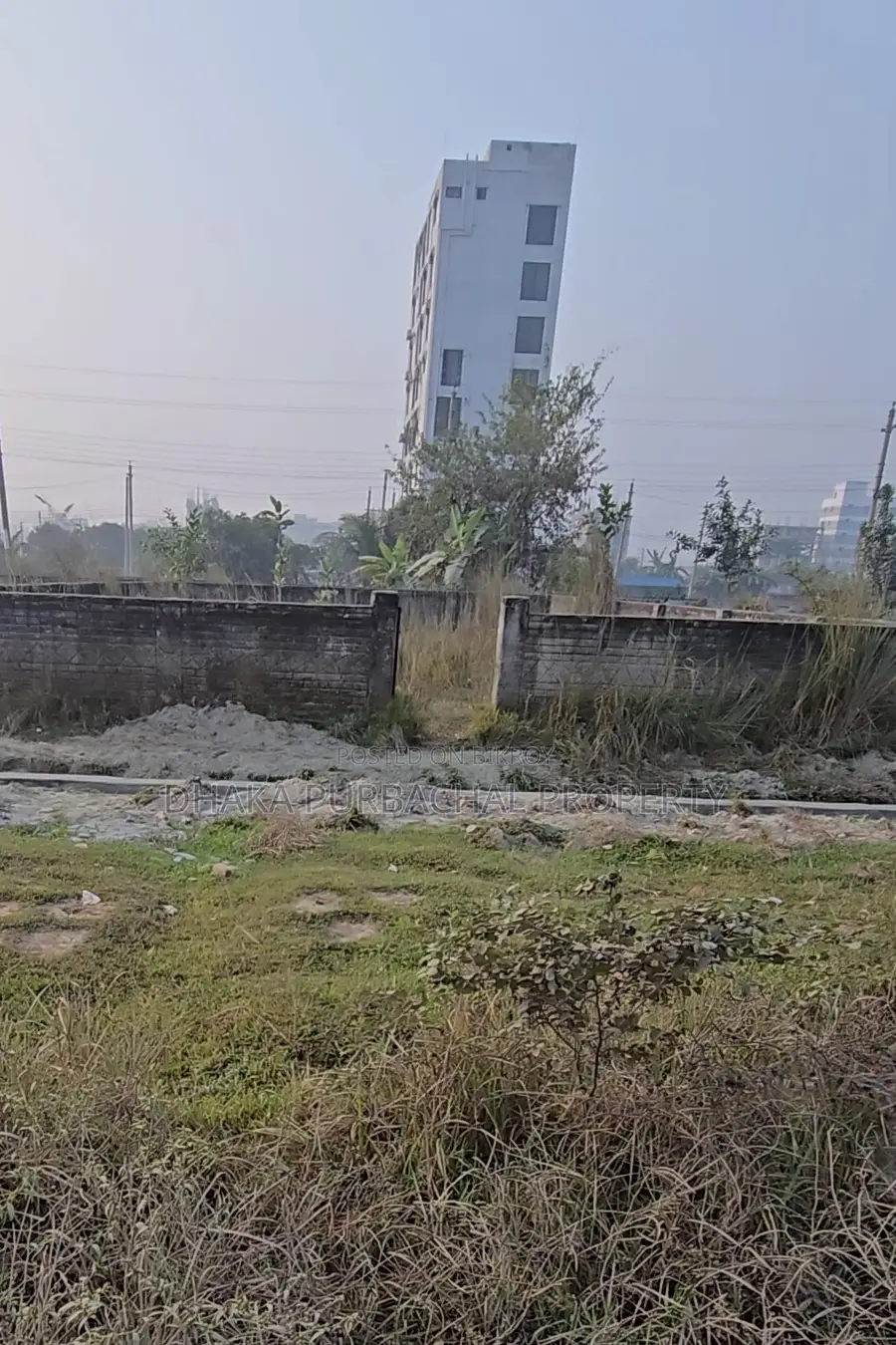 সেক্টর -১৭/এফ, রোড -২/এ, ৩ কাঠা প্লট