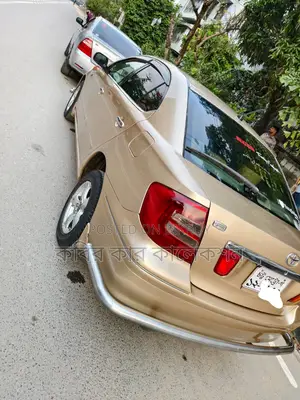 Toyota Premio golden 2004