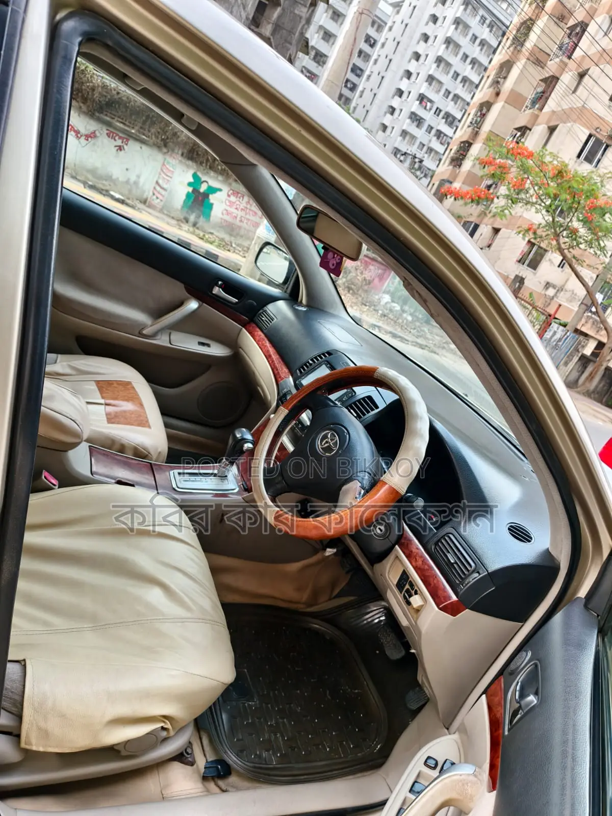 Toyota Premio golden 2004