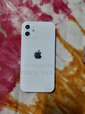Apple iPhone 12 (Used)