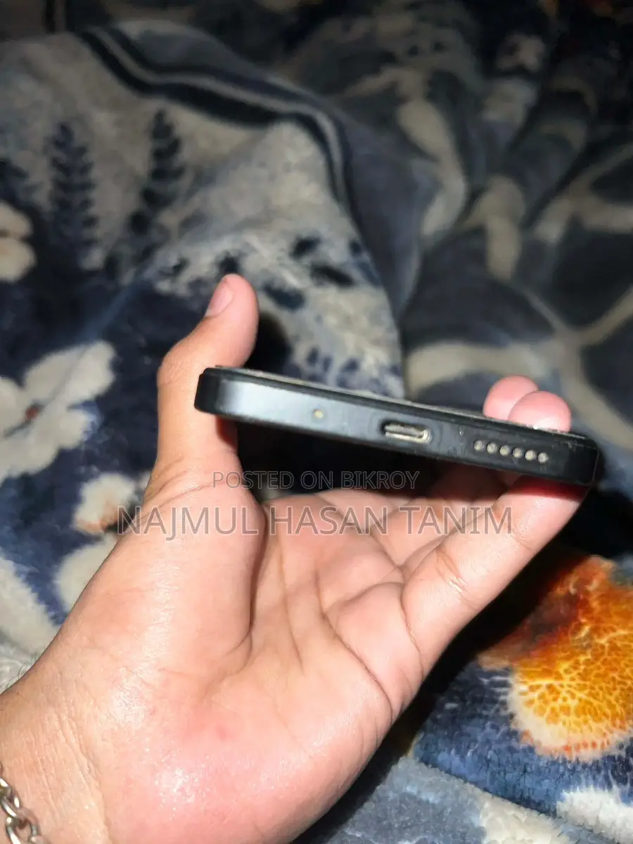 Xiaomi Redmi 12 (Used)