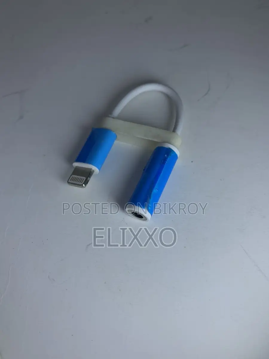 Dongle (Lightning to 3.5mm) (Bluetooth operated)