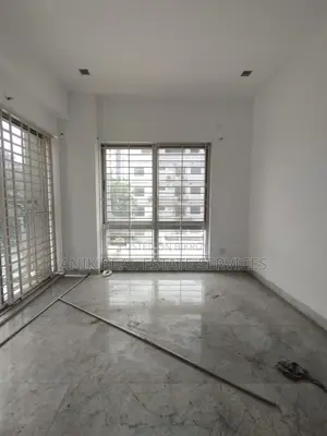 Good Quality 4 Bedroom Un Farnised Flat Rent At Gulshan 2