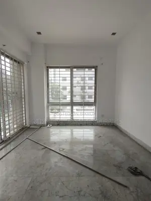Good Quality 4 Bedroom Un Farnised Flat Rent At Gulshan 2