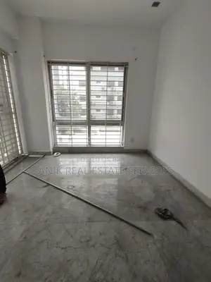 Good Quality 4 Bedroom Un Farnised Flat Rent At Gulshan 2