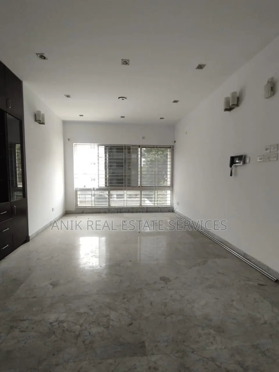 Good Quality 4 Bedroom Un Farnised Flat Rent At Gulshan 2