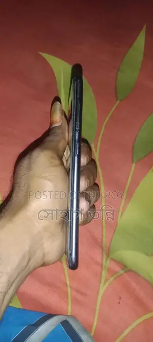 Samsung Galaxy M10 . (Used)