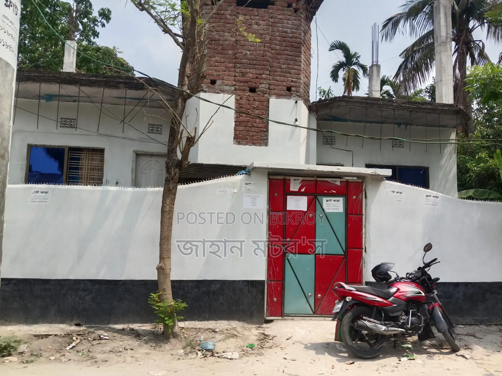 Rent a brand new 3-bedroom flat in Kushtia Sadar.