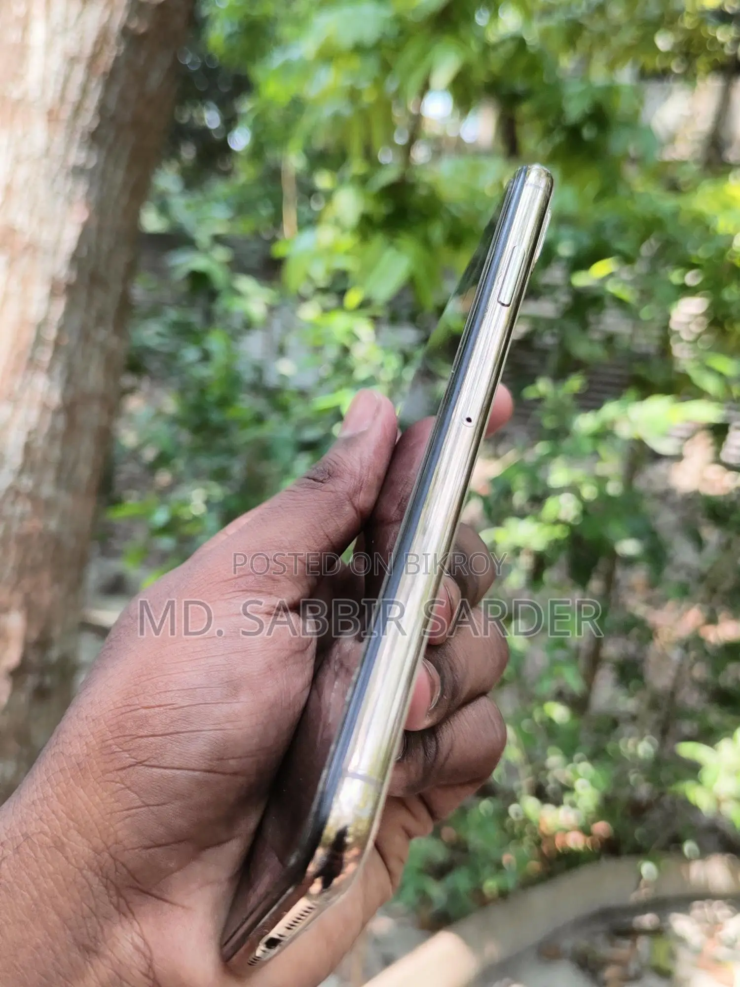 Apple iPhone XS Max . (Used)