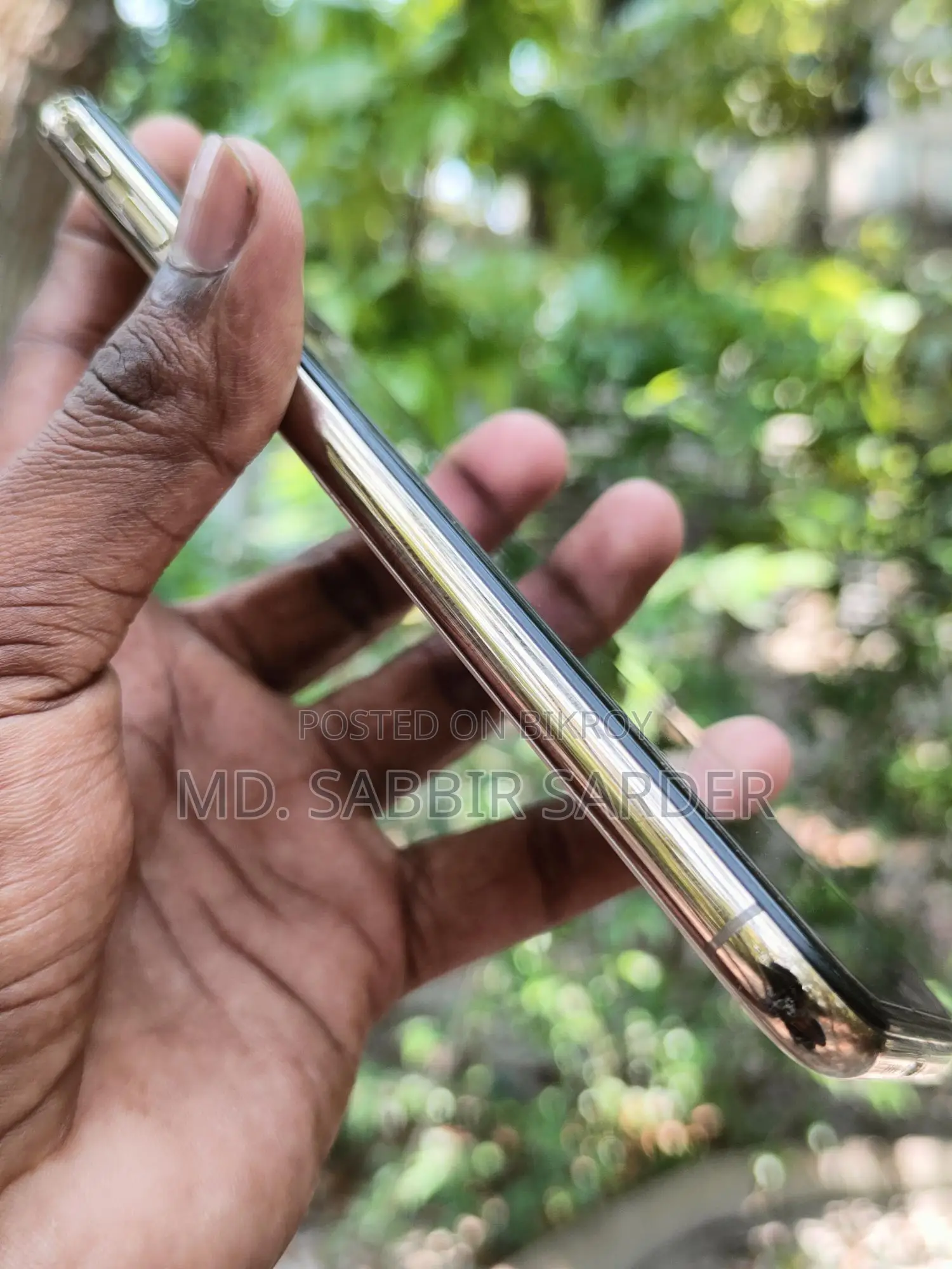 Apple iPhone XS Max . (Used)