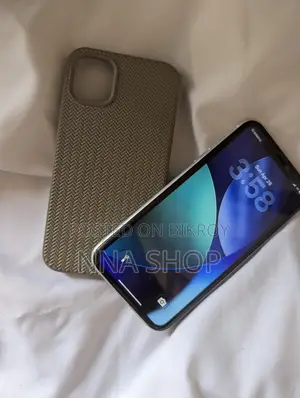 Apple iPhone 11 (Used)