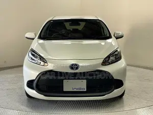 Toyota Aqua Hybrid G 2021