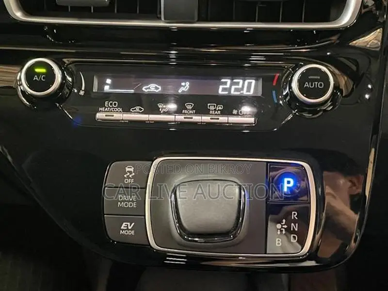 Toyota Aqua Hybrid G 2021