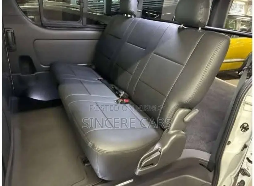 Toyota Hiace SUPER GL DARK PRIME2 2022