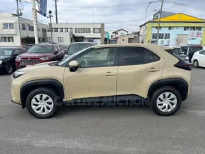 Toyota Yaris Cross Hybrid X package 2021