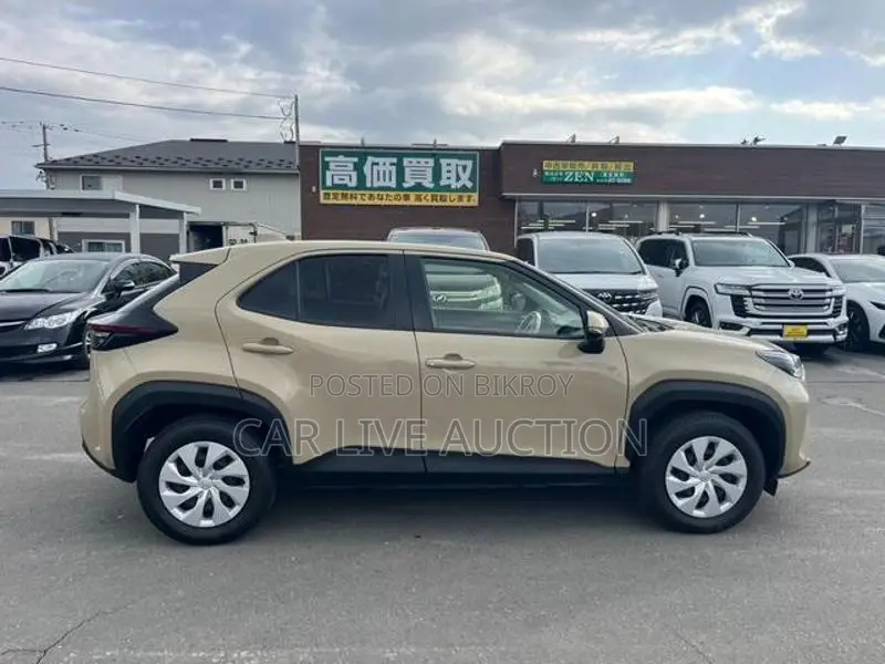 Toyota Yaris Cross Hybrid X package 2021