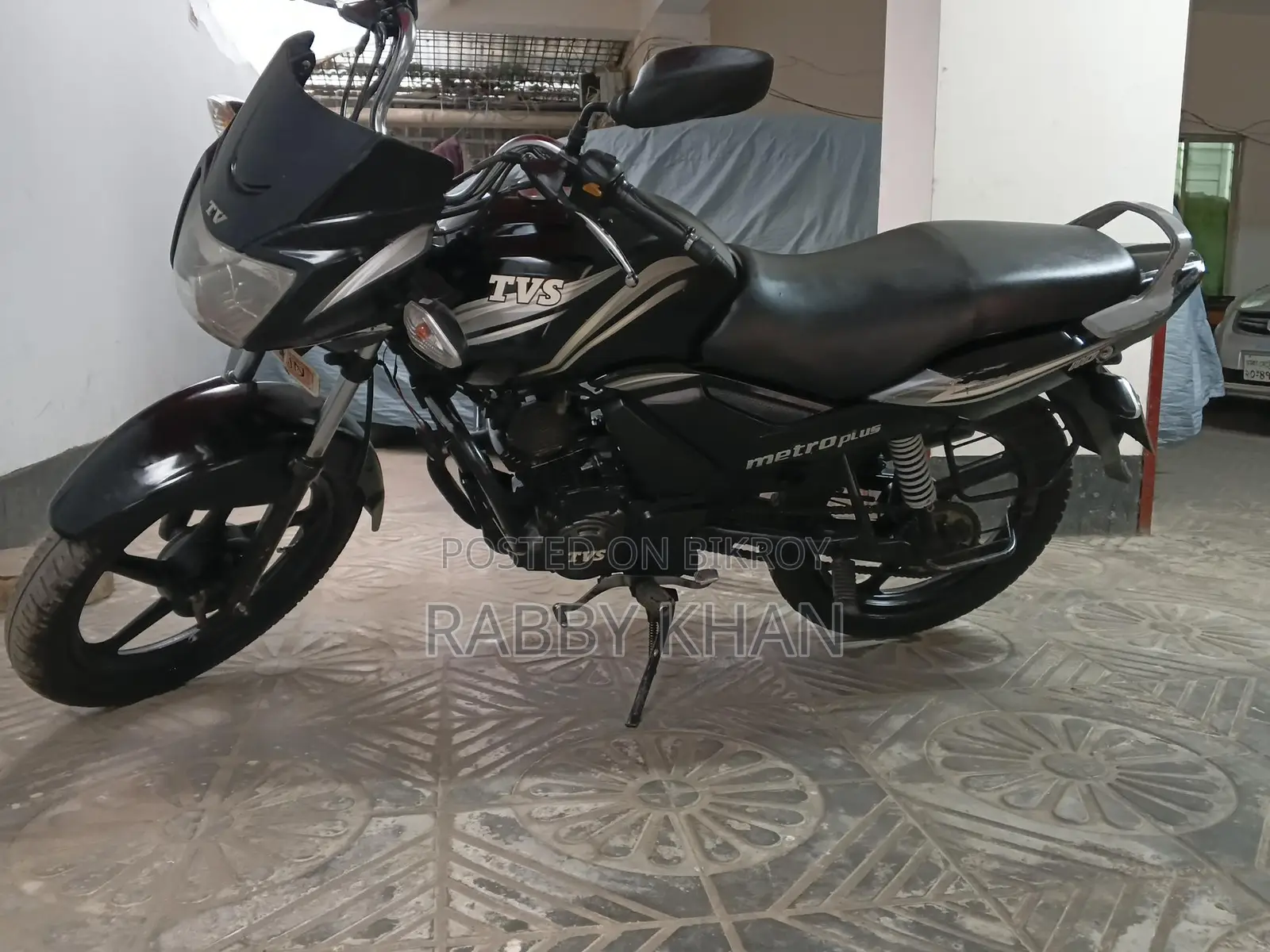 TVS Metro Plus 2015