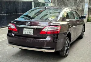 Toyota Premio F 2007