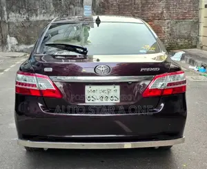 Toyota Premio F 2007