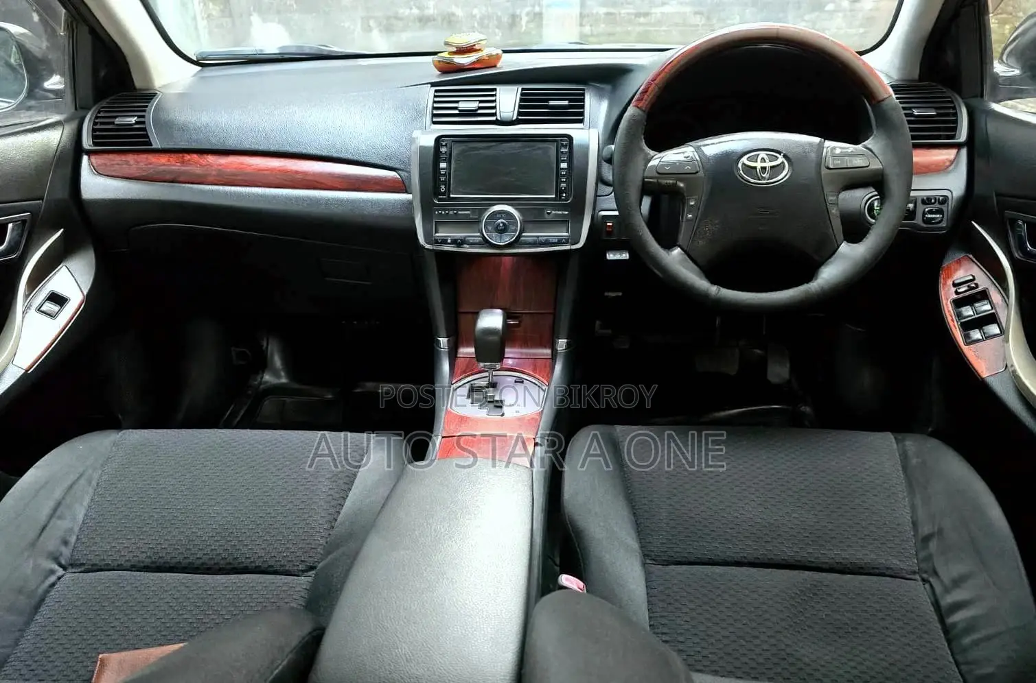 Toyota Premio F 2007