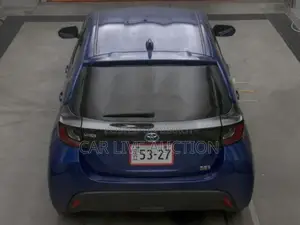 Toyota Yaris HYBRID 2021