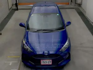 Toyota Yaris HYBRID 2021