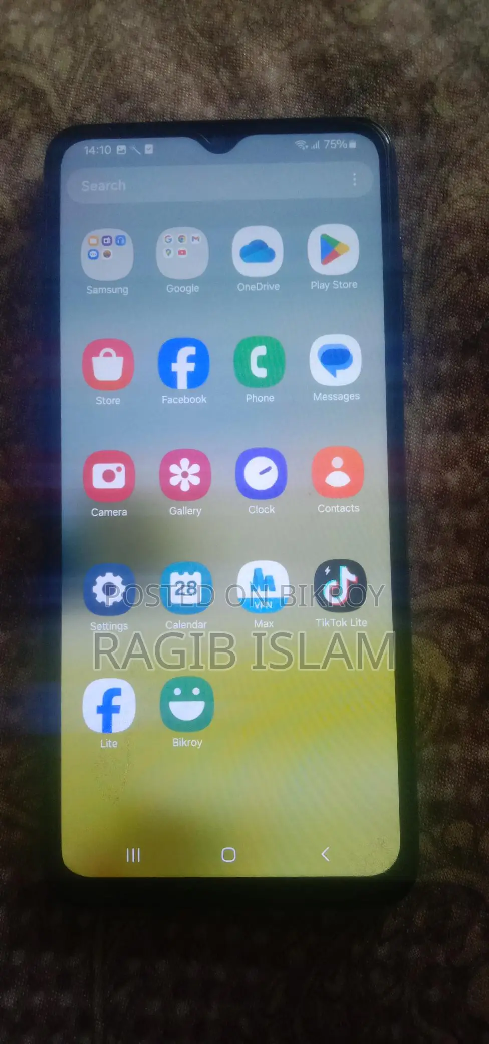Samsung Galaxy A04S . (Used)
