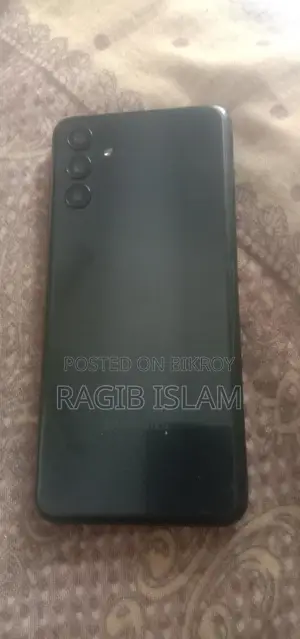 Samsung Galaxy A04S . (Used)
